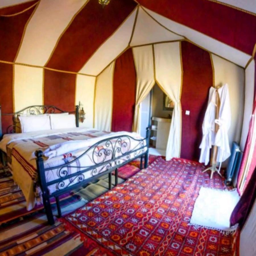 Family Luxury Glamping Hotel Merzouga Exterior photo