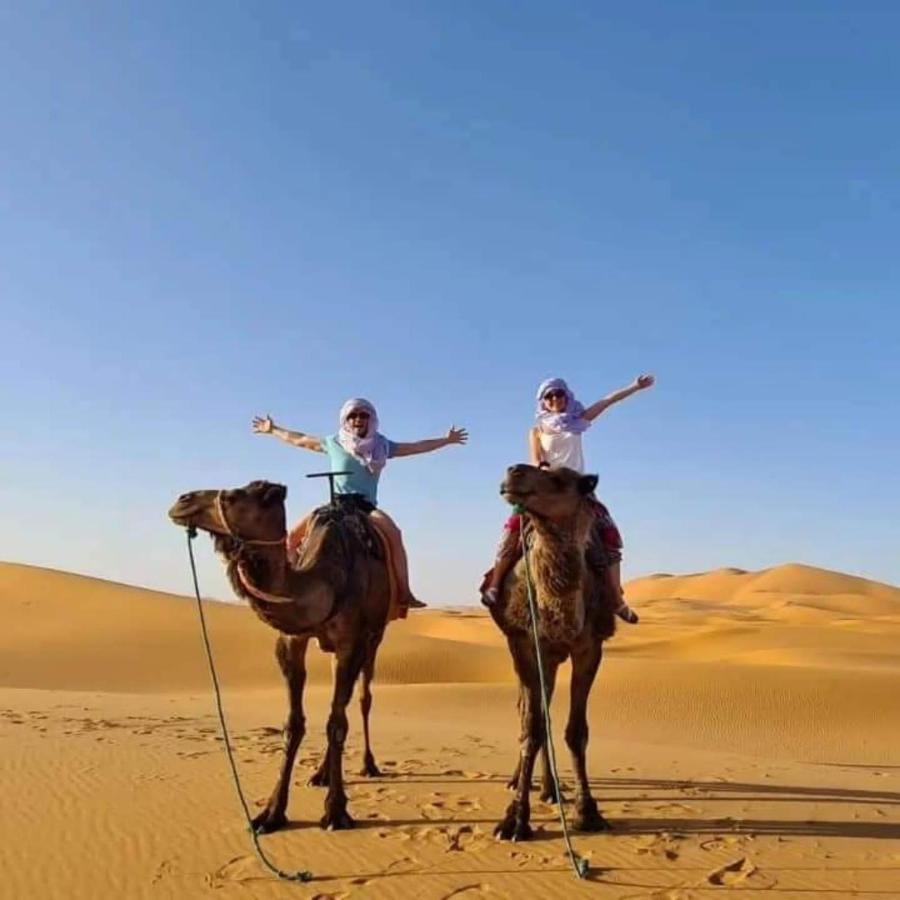 Family Luxury Glamping Hotel Merzouga Exterior photo