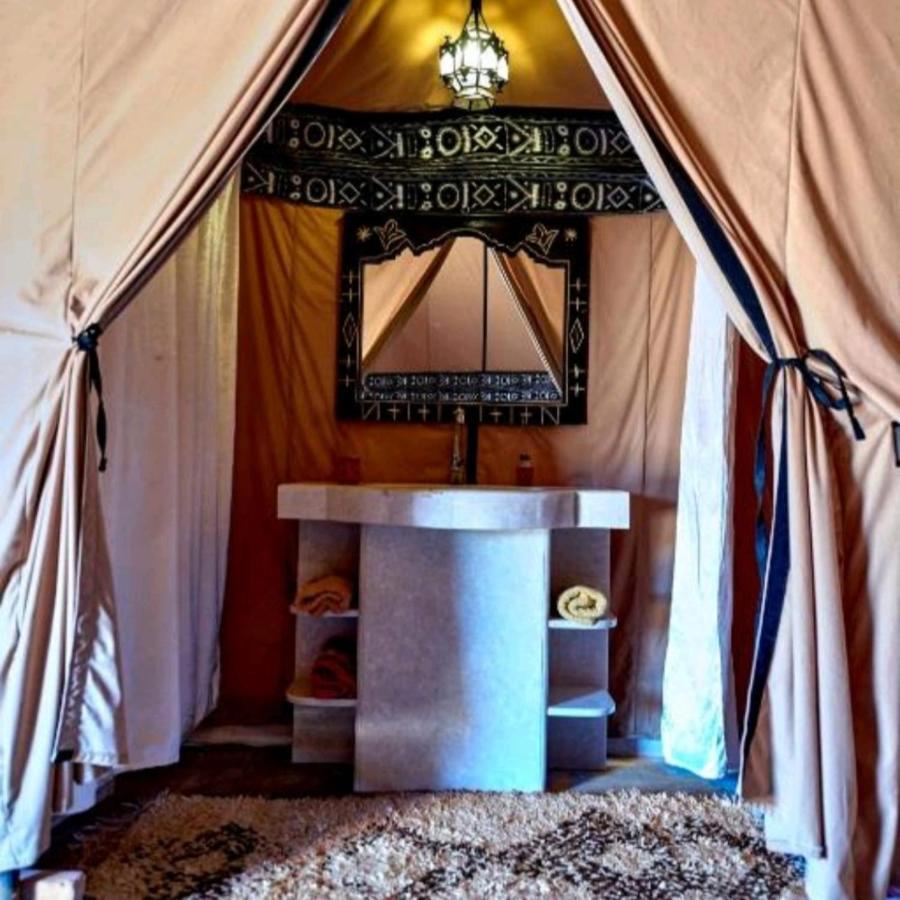 Family Luxury Glamping Hotel Merzouga Exterior photo